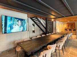 Vakantiewoning - Camping Groenpark، فندق في Berlare