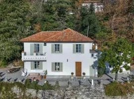 Villa Oreste, 4 bedroom period villa with view