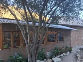 Cabaña junto al Rio