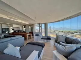 Cape Sands - Ultimate luxury on Beach Road