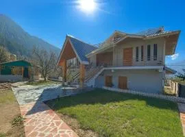 TriWa Stays Whole Villa Gardens, Naggar Manali