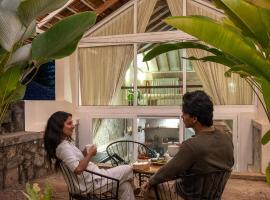 Tool House - Great Estate Stay for Remote Work, hotel en Siddapur
