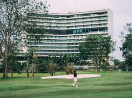Radisson Golf & Convention Center Batam, hotel rom&aacute;ntico en Batam Center