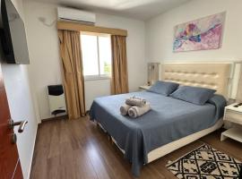 Dpto 15 - Colon - 2 DORMITORIOS - PQ ALQUILERES TEMPORARIOS, hotel na praia em Col&oacute;n