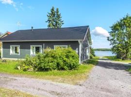 Holiday Home Aamunkoi by Interhome, hotel en Pyhäsalmi