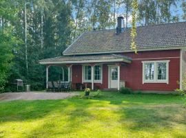 帕特拉卡度假屋，Alvettula的飯店