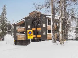 Holiday Home Karhunvartijan linna a3 by Interhome