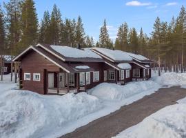 Holiday Home Levin kultakoto by Interhome, hotel em Levi