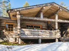 Holiday Home Suutarinkolo by Interhome