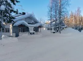 Holiday Home Hallantytär a1 paritalo by Interhome