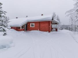 Holiday Home Lomapesä 2b by Interhome, hotel i Kotila
