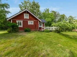 Holiday Home Lilla nennebo by Interhome