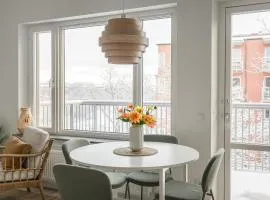 Fresh, Modern Living in a Beautiful Solna Area