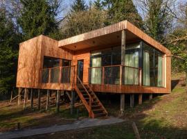 Chez Oreste - Escapade à 2 avec sauna et jardin clos, отель в городе Эвай