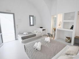 Erice Fira by EasyStay, hotel em Fira