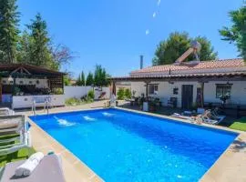 Entreolivos Casa y Cabaña Cijuela by Ruralidays