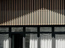 Relax Resort, hotel din Reshetilovskiy Kut