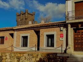 Casa Luna del Prado, Cerca de Puy Du Fou, hotel a Guadamur