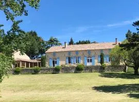 La Maisonnette, Elegant Couple's Retreat