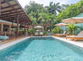 Hotel Arco Iris, hotel sa Tamarindo