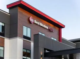 Best Western Plus Marquette Hotel & Suites