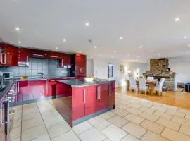 3 Bed in Rhydyfelin oc-y34179