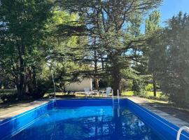 Tunquelen, Hotel in Las Calles