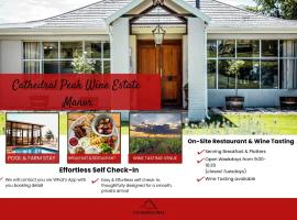 Cathedral Peak Wine Estate Manor โรงแรมในวินเทอร์ตัน