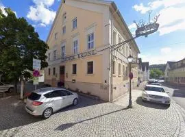 Serviced Rooms ''Krone''