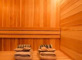 Design-Holzhaus mit Sauna im Vulkankrater der Eifel