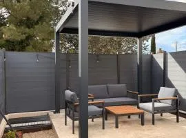 Esprit Lubéron, La Lavande, logement entier