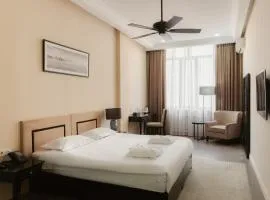 Madison Ave Hotel Bishkek