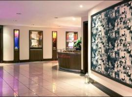 Central Cardiff Signature Collection by Dancenter, hotel em Cardiff