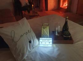 Cabañas El Ensueño, hotel di La Ciudad