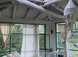 Cosmika, eco casa de Cosmika, eco casa de montaña, hotel v destinaci Las Calles