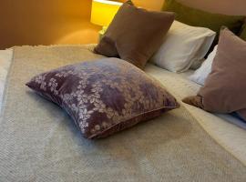 The Crown Hotel Southwell, Hotel in Southwell