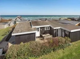 Holiday Home Viljami - 20m from the sea by Interhome