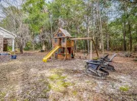 Cottage Retreat Family Pet Friendly w-Firepit