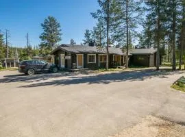 Holiday Home Metsänpirtti 4 by Interhome