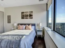 High-Rise 30th Flr Modern Apt, Downtown Dallas