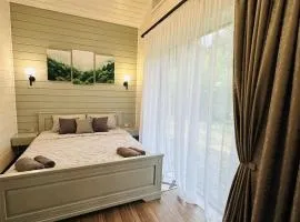 Котедж RIVERHILL 2-4 осіб