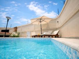 Casa completa con piscina privada en Mendoza Ideal familias, Hotel in Guaymallen