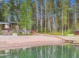 Holiday Home Valkjärvi 2 by Interhome, Hotel in Mankala