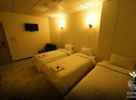 Fotros Karbala Hotel, hotel di Karbala