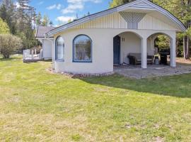 Holiday Home Heinlahti by Interhome, Hotel in Rautjärvi