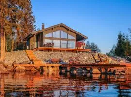 Holiday Home Lakeside villa by Interhome