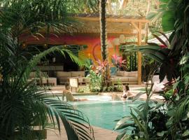 Norte Nosara - Steps to Playa Guiones, hotel en Nosara