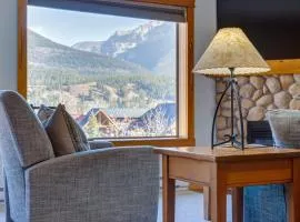 Heart of Canmore - Pet Friendly with Shared Rooftop Hot Tub