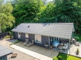 Cozy Holiday Home At Kelstrup Beach