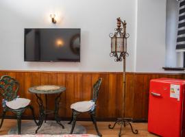 Hotel La Castellana, hotel pobl&iacute;ž Mezin&aacute;rodn&iacute; leti&scaron;tě Santiago, Santiago